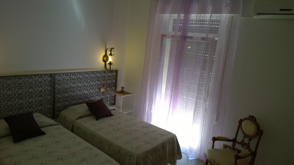 Hotel Cubamia Romano D'Ezzelino ภายนอก รูปภาพ