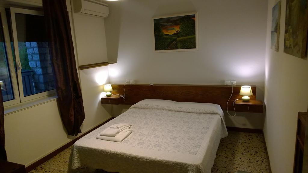 Hotel Cubamia Romano D'Ezzelino ภายนอก รูปภาพ